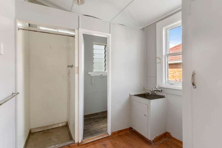 2 Collett Road Otara_12