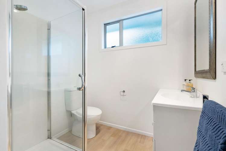 3 Brydon Way Paparangi_7