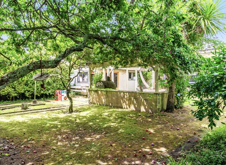 23 Taipari Road Te Atatu Peninsula_15