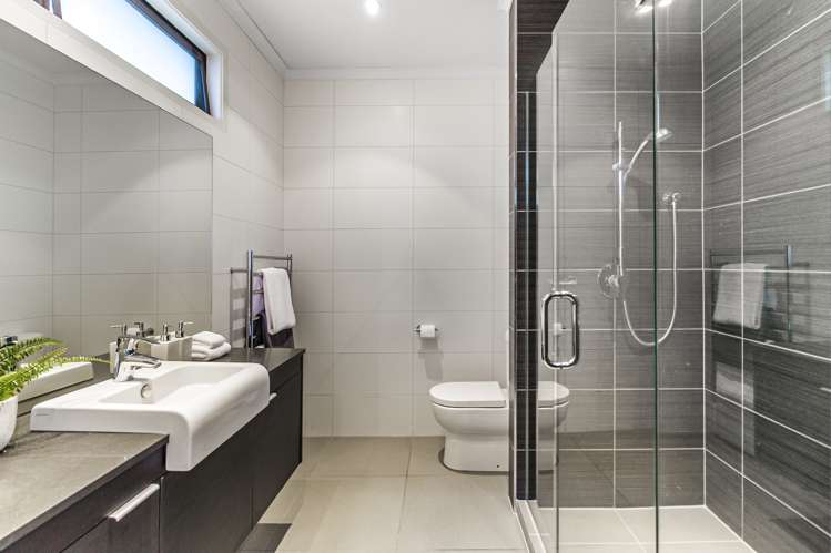 2 Ashburn Close Orewa_13