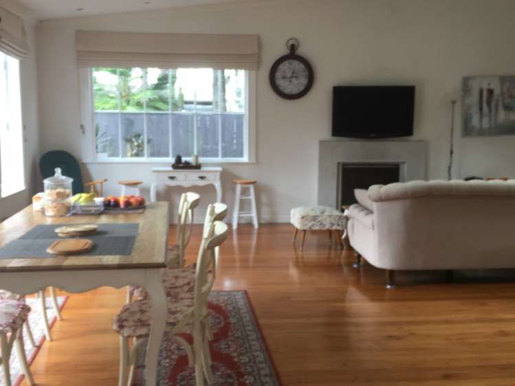 22 King Edward Street Mount Eden_17