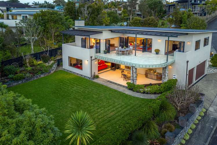 1 Kahikatea Close Campbells Bay_0