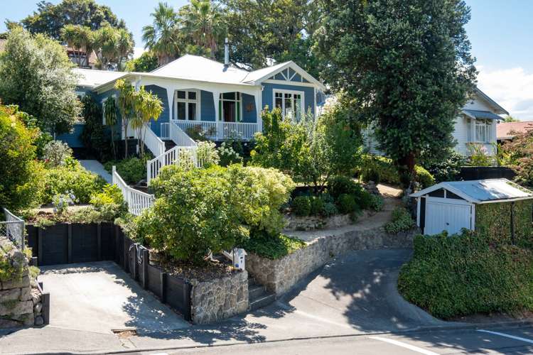 8 Burns Road Hospital Hill_19