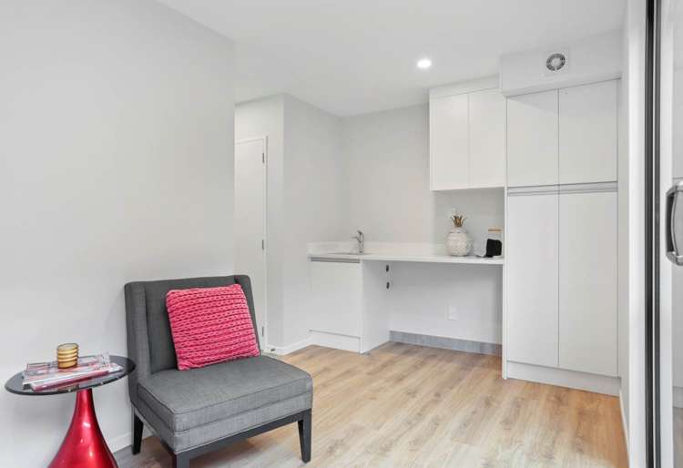 2/30 Woodford Avenue Henderson_10