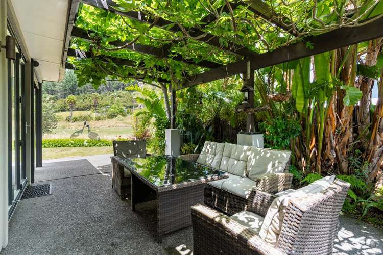 29 Sanctuary Cove Pauanui_17