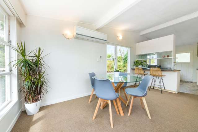 6 Kia Ora Road Beach Haven_1