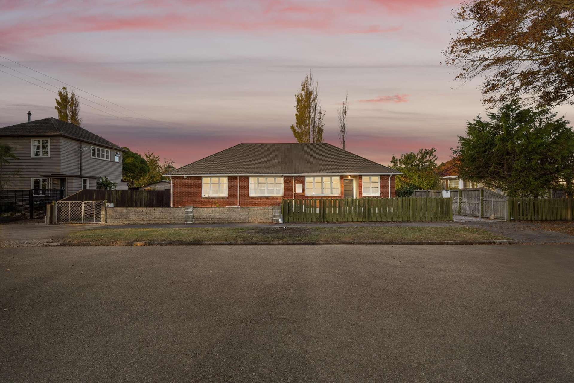 10 and 12 Emmett Street Shirley_0