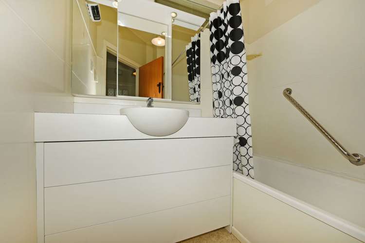 167 Hill Road Belmont_13