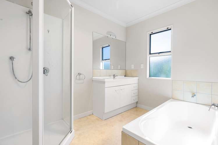 9 Birchwood Lane Hilltop_17