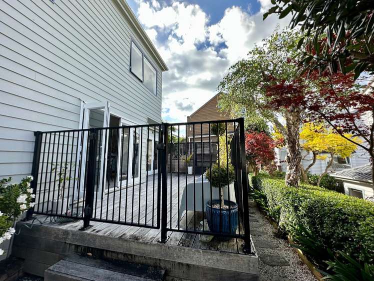 2/88 Coates Avenue Orakei_16