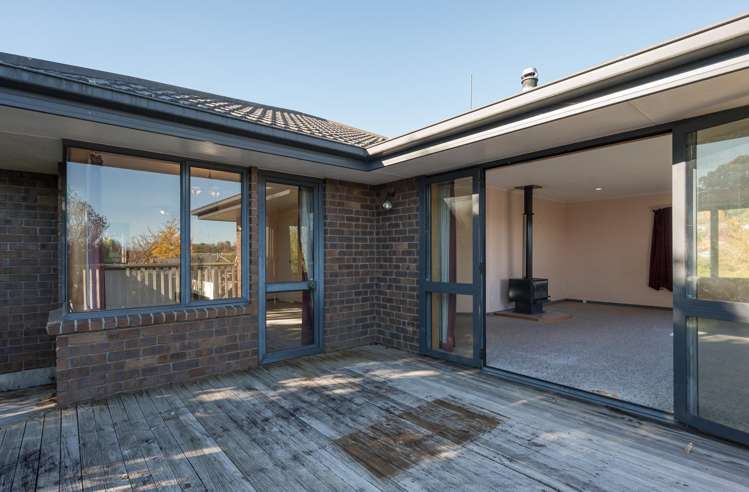 70 Olympus Way Richmond_6