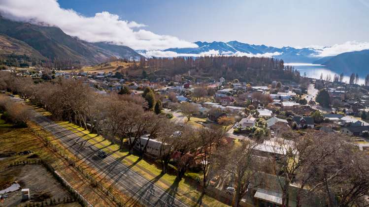 15b Heuchan Lane Wanaka_6