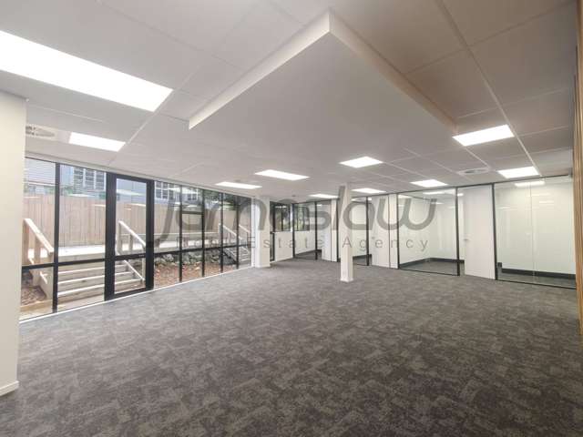 Fully Refurbished Premium Warehouse & Office