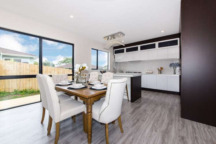 8 Dalwhinnie Parade Highland Park_7