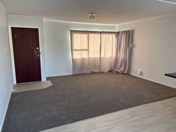 6 Glenlea Place Flat Bush_4