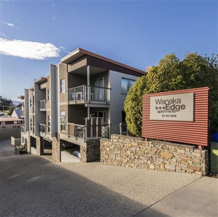 19/13 Plantation Road Wanaka_17