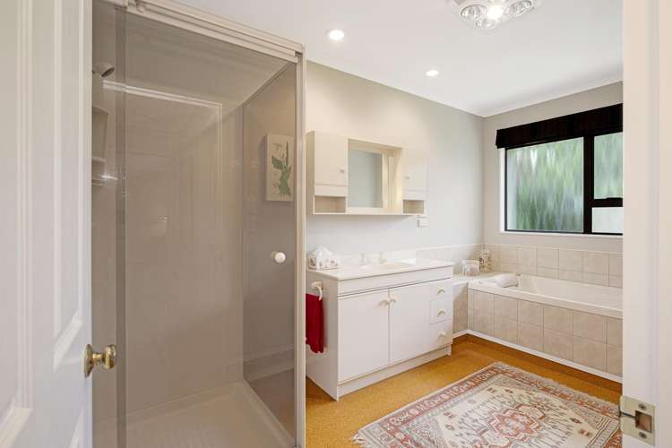 12 Papawai Grove Waikanae_13