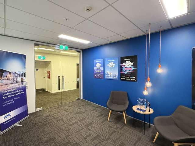 Carlton Gore Road Newmarket_4