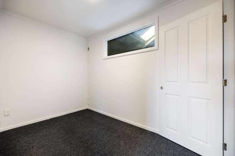 10 Thackers Quay Woolston_19