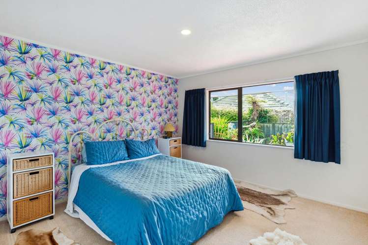 35 Greenaway Road Waikanae_11