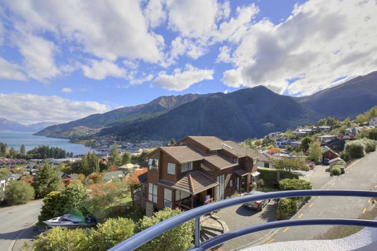 6b Edinburgh Drive Queenstown_17