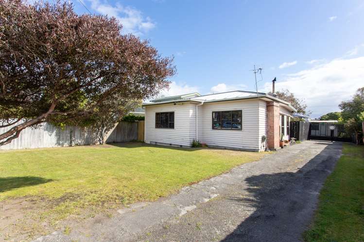 240 Pine Avenue South New Brighton_13