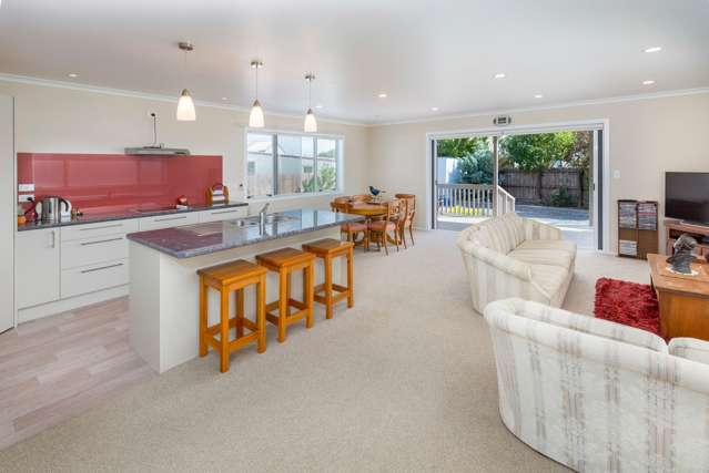 1b Front Miranda Road Waitakaruru_2