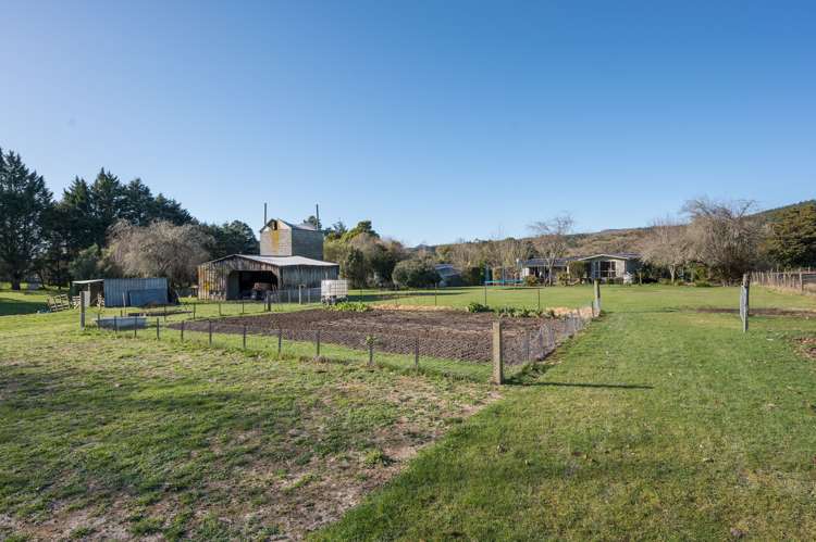 690 Wakefield-Kohatu Highway Wakefield_13