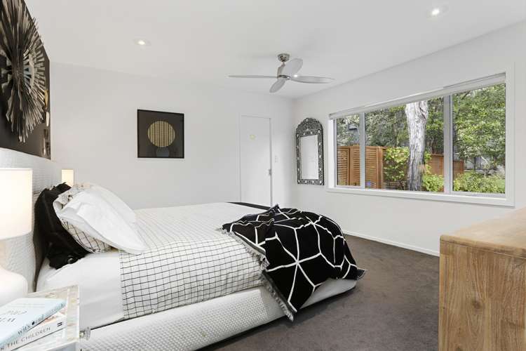 11e Woodfern Crescent Titirangi_11