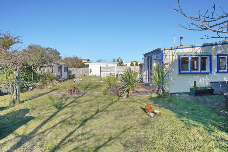 74b Dunns Avenue The Pines Beach_16