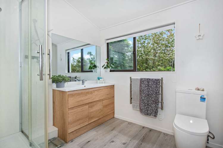 33 Commins Road Onerahi_19