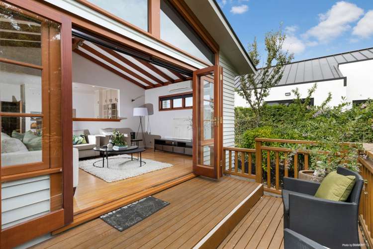 31 Tirotai Crescent Westmere_6