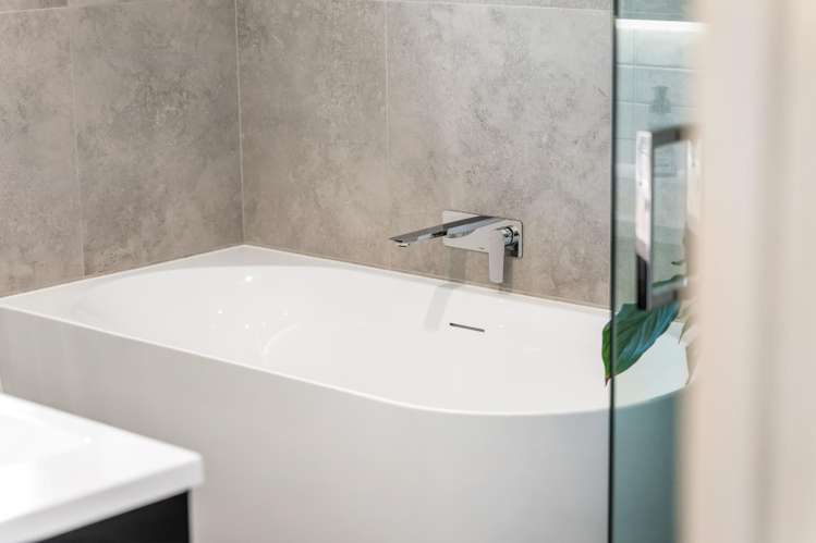 174 Prince Regent Drive Farm Cove_24