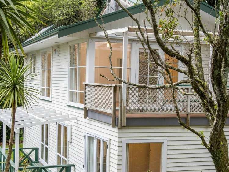 81 Kohu Road_0