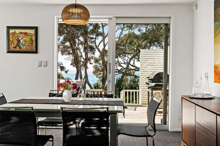 33 Chelverton Terrace Red Beach_6