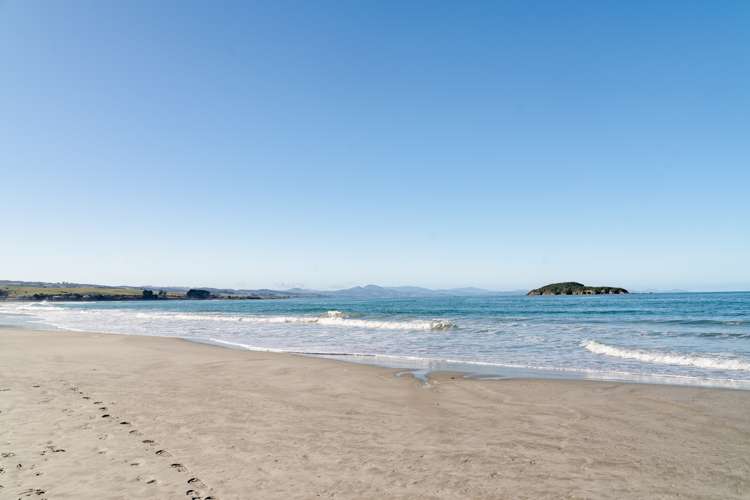 19 Connor Place Taieri Mouth_11