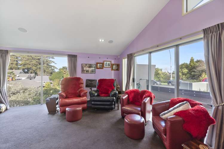 3/21 Ruakiwi Road Hamilton Lake_6