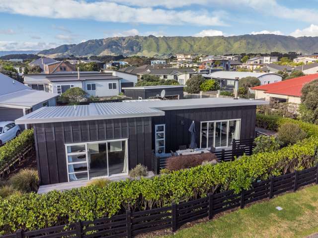 6 Olliver Grove Waikanae Beach_4