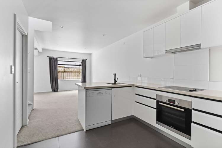 2/36 Blackburn Street 1067_3