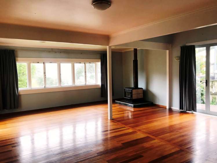 231 Victory Road Laingholm_2