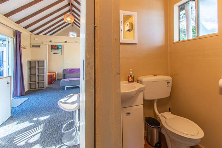 9 Tui Street Ahipara_12