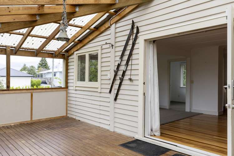 19 Waitahanui Avenue Taupo_11