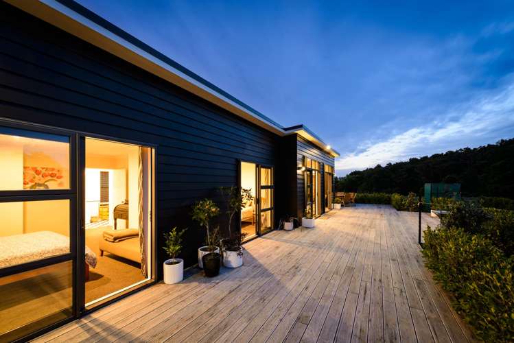 567 Lethbridge Road Halcombe_18