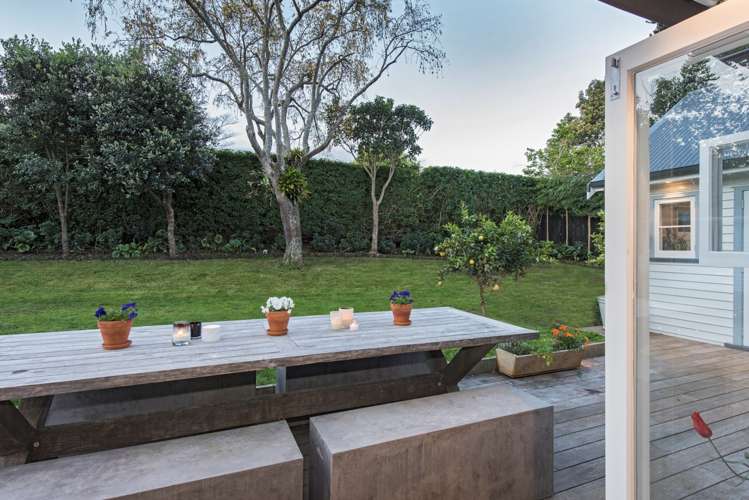 27a Pleasant Street Onehunga_7