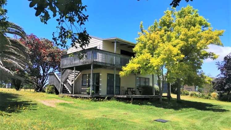 34 Manaia View Road One Tree Point_15