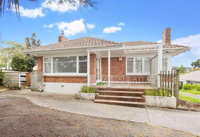 Lovely 4-bedrooms home.