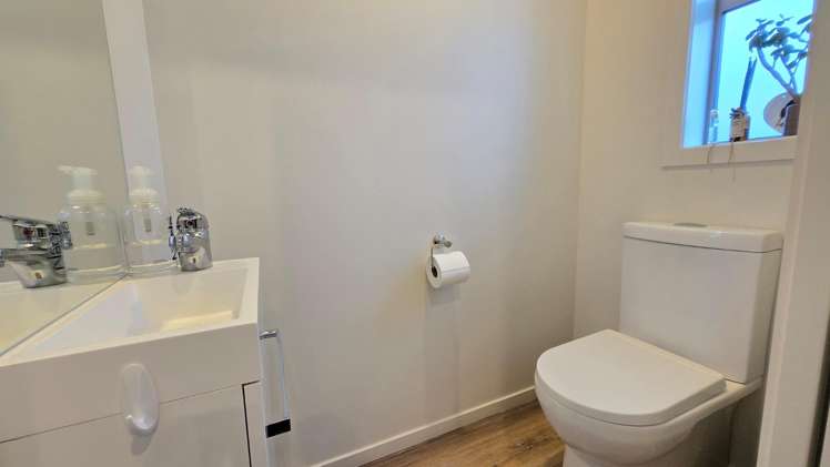  5 Mcgrath Way Taitā_8