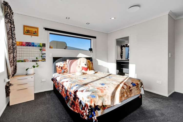 5d James Drive Bell Block_7