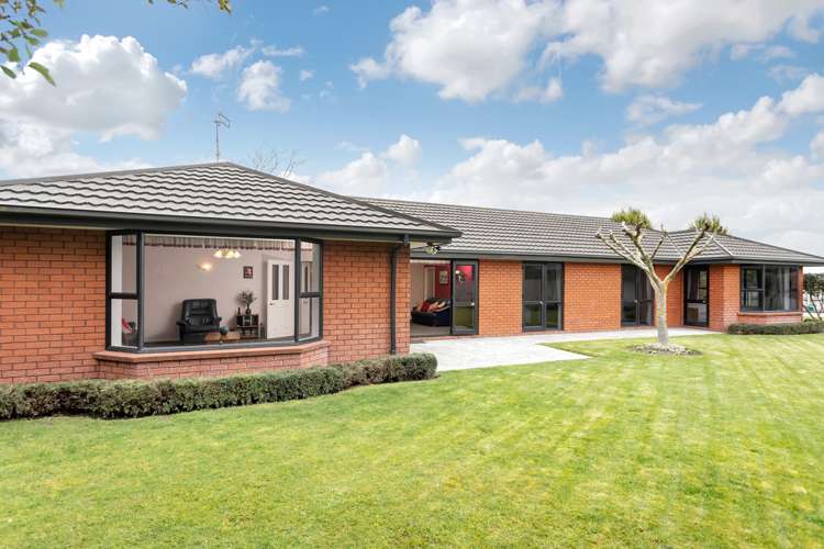 32 Taranaki Drive Woodend_0