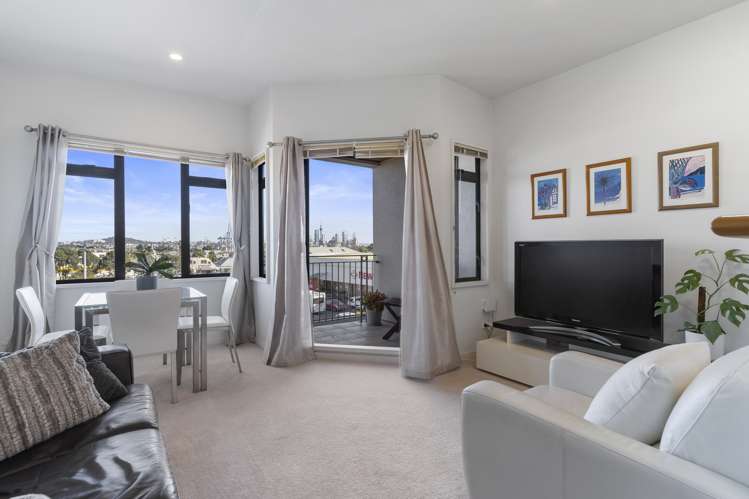 2b/4 Fleet Street Devonport_3